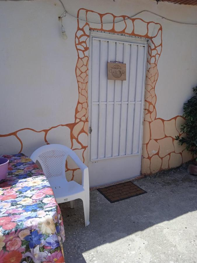 Ferienwohnung Το Μικρό Σπίτι Στη Φάρμα! Acharnes Exterior foto